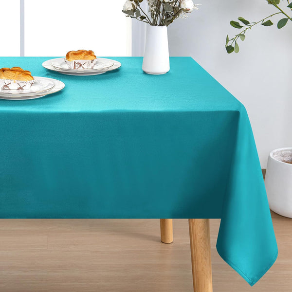 Easy-Clean Table Cloth